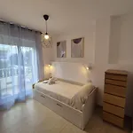Escobar Plaza Апартаменты *